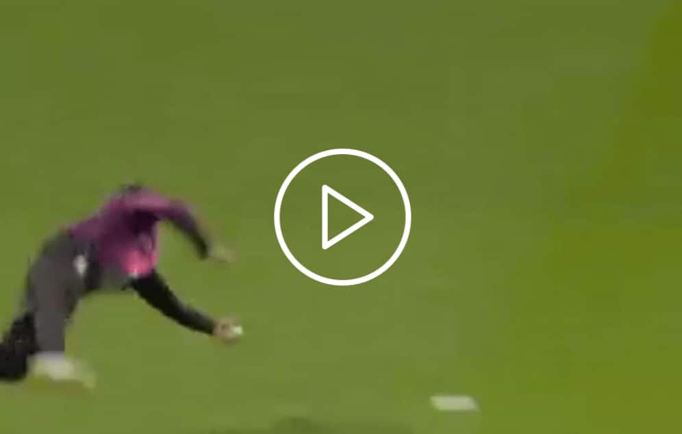 [Watch] Tom Kohler-Cadmore's One-Handed Stunner Leads Somerset To a Thrilling Win vs Essex in T20 Blast Final
